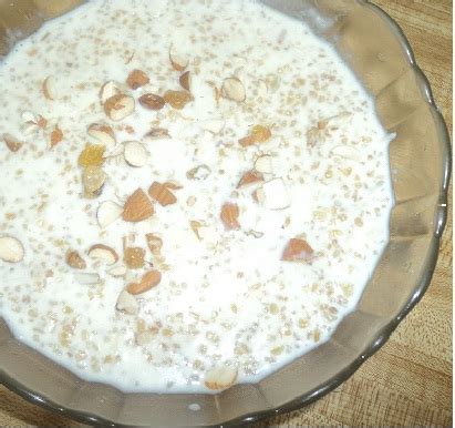 Priyanka's Simple & Delicious recipes: Milk Dalia (Breakfast)