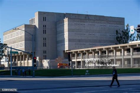 Orange County Court Photos and Premium High Res Pictures - Getty Images