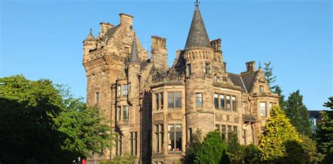 Unique and budget B&B accommodation in Edinburgh | UniversityRooms