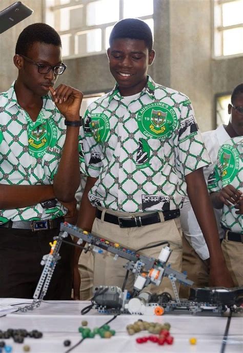 PHOTOS - 20 SHS With The Most Beautiful School Uniform In Ghana