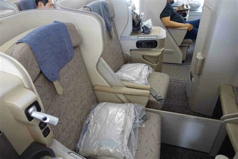 Review: Asiana Airlines A380 - Business Class | Milesopedia