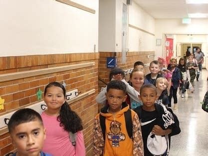 In Photos: 2019 First Day Of School In Racine | Mount Pleasant ...