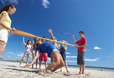 10 Amazing Beach Games & Activities for Children