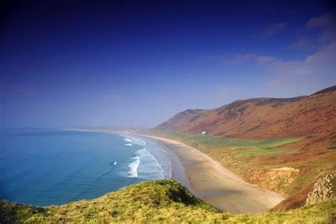 21 beautiful Welsh beaches where you can walk your dog all year round - Wales Online