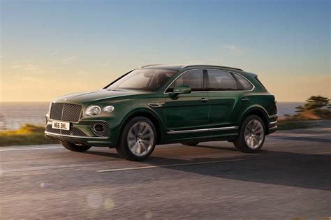 2023 Bentley Bentayga Plug-in Hybrid Prices, Reviews, and Pictures | Edmunds