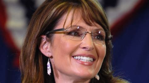 Why Sarah Palin Says She Hasn't Gotten The COVID Vaccine Yet