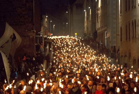 Thousands expected to take part in Edinburgh's torchlight procession to start this year's ...