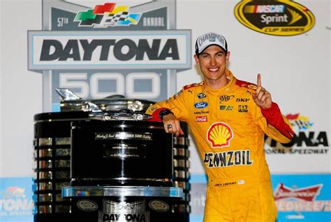 In photos: Joey Logano wins the Daytona 500 - The Globe and Mail