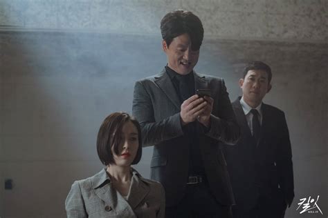 [Photos] New Stills and Behind the Scenes Images Added for the Korean ...