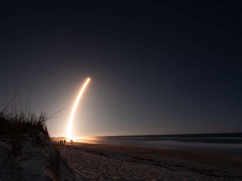 SpaceX is about to set a new rocket launch record | Popular Science