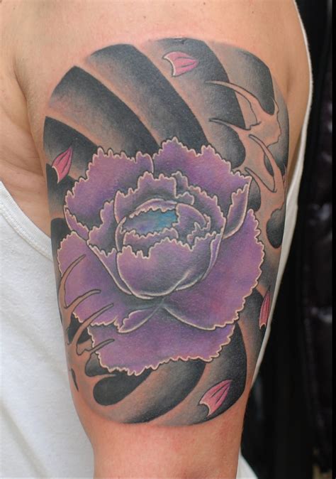 48+ Lotus Tattoos Ideas For Men