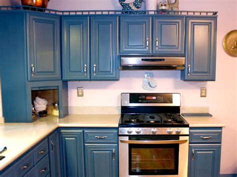 How to Spray Paint Kitchen Cabinets The Family Handyman