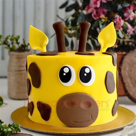 Order Colourful Giraffe Head Birthday Cake | Gurgaon Bakers