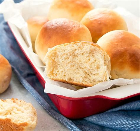 30 Minute Buttermilk Rolls - Kirbie's Cravings