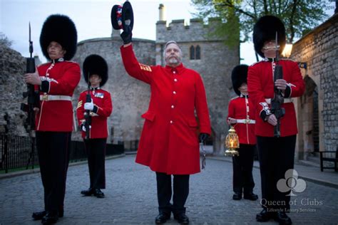 Tower Of London Ceremony of the Keys with Private Guide - London ...