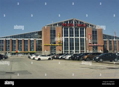 Pacific mall markham ontario hi-res stock photography and images - Alamy