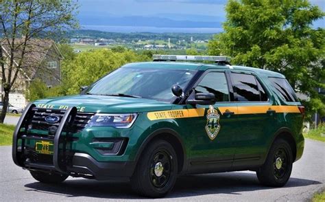 Vermont State Police 2016 Ford Police Interceptor Utility | Police cars, Police patrol, State police