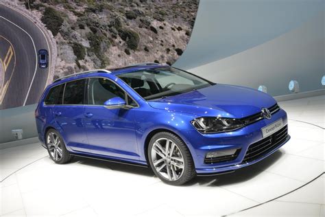 Volkswagen Golf Estate R-Line concept unveiled at Geneva – PerformanceDrive