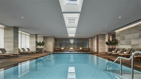 Toronto Hotel with Spa, Pool & Fitness Amenities | Four Seasons