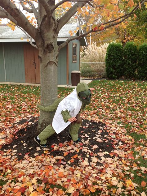 DIY dr lizard costume. Spider man | Men and babies, Lizard costume, Mens costumes