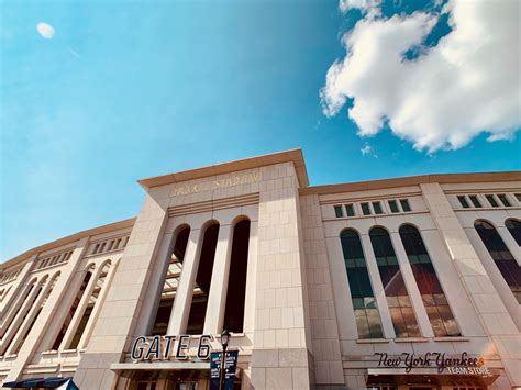 Yankee Stadium Parking Tips | ParkMobile