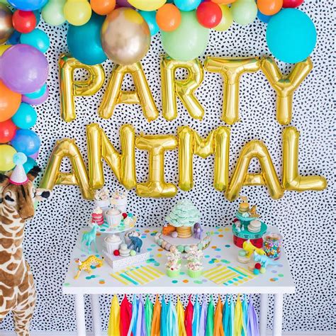 15 Fun Animal Birthday Party Theme Ideas