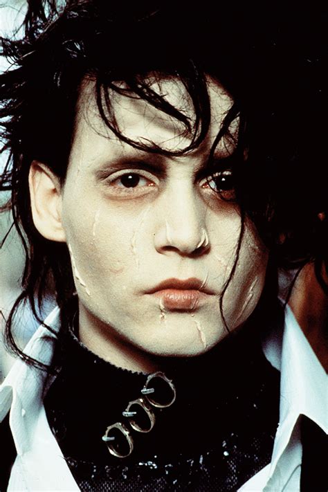 Johnny Depp in Edward Scissorhands, 1990 | Edward scissorhands, Johnny depp, Johnny depp movies