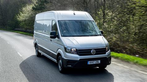 Volkswagen Crafter Panel Van (2017 - ) review | Auto Trader UK