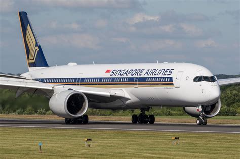 World’s longest nonstop flight: Singapore Airlines launches Singapore-NYC service - Vox