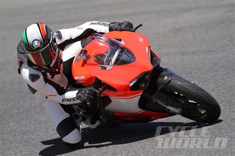 2014 Ducati 1199 Superleggera- Exclusive First Ride Review- Photos ...