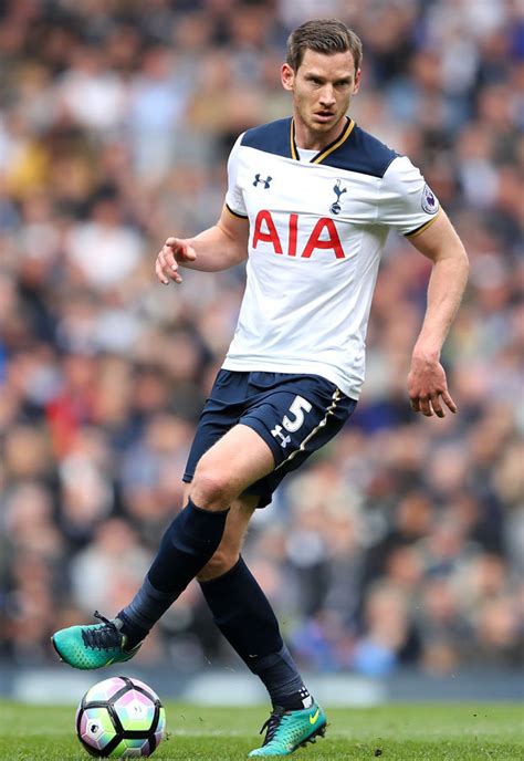 Jan Vertonghen: Tottenham can still catch Chelsea at top of league ...