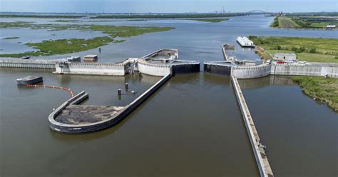 'Great Wall of Louisiana'? 17 years after Katrina, New Orleans levee system complete | Hurricane ...