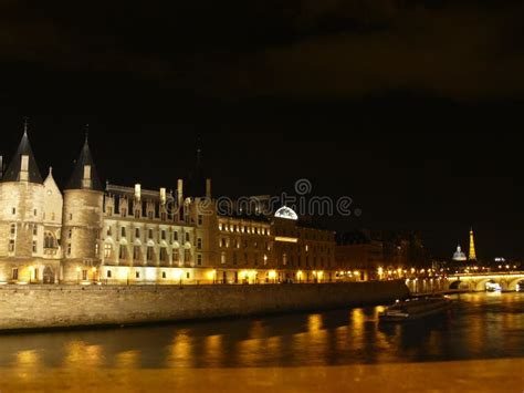 Night view Paris II stock image. Image of sightseeing - 28864773