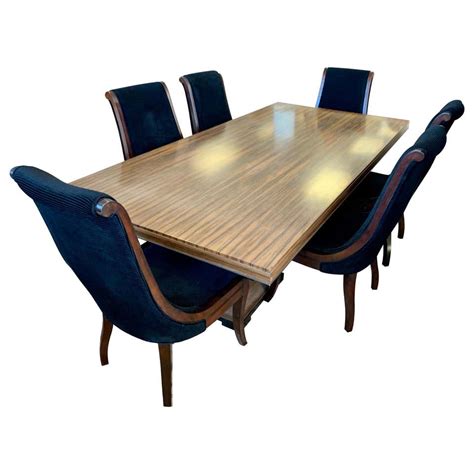 Antique Victorian Oval Dining Table and Eight Chairs, circa 1860 at 1stDibs