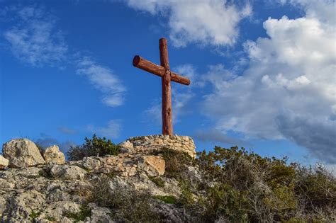 30,000+ Free Wooden Cross & Cross Images - Pixabay