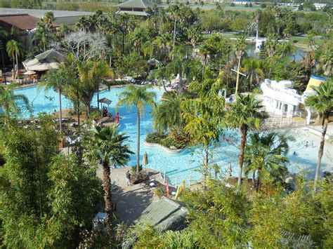 Orlando: Loews Royal Pacific Resort {review and photos} | Mom Spark - Mom Blogger