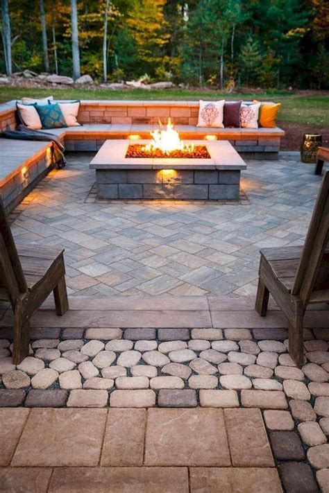 60 Creative Backyard Fire Pit Ideas (40) | Backyard seating area, Outdoor fire pit designs ...