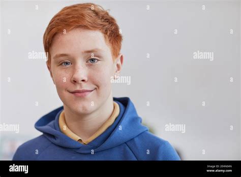 Boy red hair freckles hi-res stock photography and images - Alamy