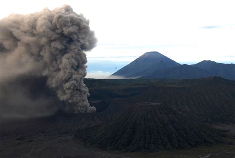 INDONESIA-MOUNT BROMO-ERUPTION