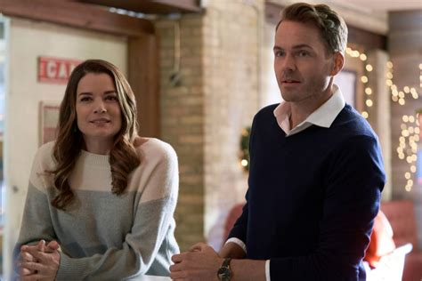 'Christmas by Starlight': Cast, Preview, Photos & More on the 2020 Hallmark Movie | Feeling the ...