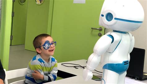 Why do children with autism learn better from robots? - LuxAI S.A.