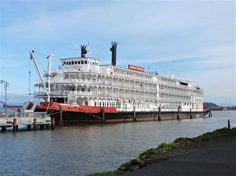 USA, Pacific Northwest: Columbia River Cruise, from brewpubs to zip lines -- This river ...