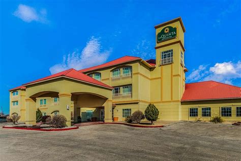 La Quinta Inn & Suites by Wyndham Hobbs - UPDATED 2020 Prices, Reviews & Photos (NM) - Hotel ...