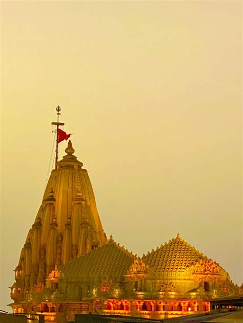 Somnath temple veraval | Shadow pictures, Temple photography, Art poster design