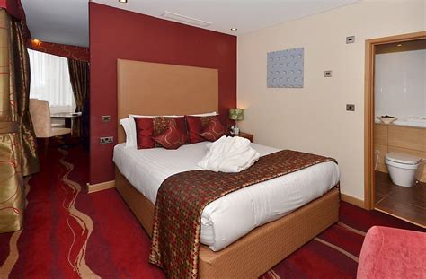 ICON HOTEL LUTON - Prices & Reviews (England)