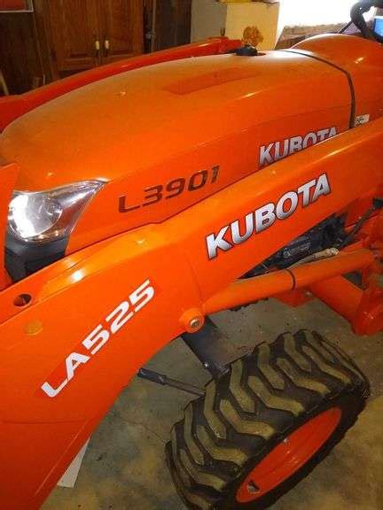 KUBOTA L3901 W/LA525 LOADER. HEAVY DUTY BUCKET & GRAPPLE. 3 PT HITCH, 540 PTO, 101 HRS, LIKE NEW ...