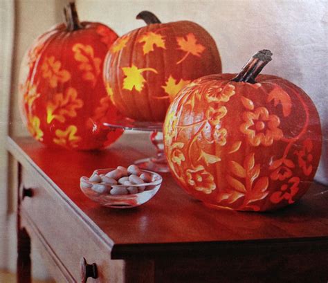 flower carved pumpkin | Pumpkin decorating, Pumpkin carving contest, Pumpkin flower