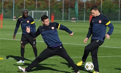 Arsenal injury crisis deepens before Champions League | Daily Mail Online