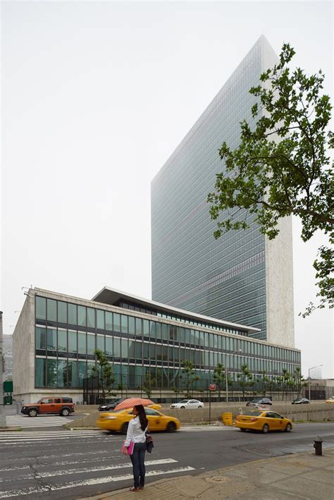 UN Building, New York in 2024 | Building, Glass building, Architecture ...