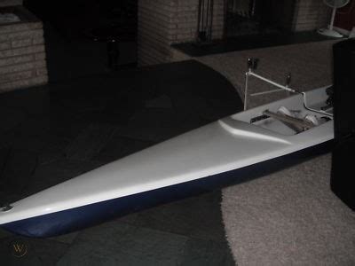 LASER SHELL ROWING SCULL CREW BOAT ROW OPEN WATER TRAIN | #150663832